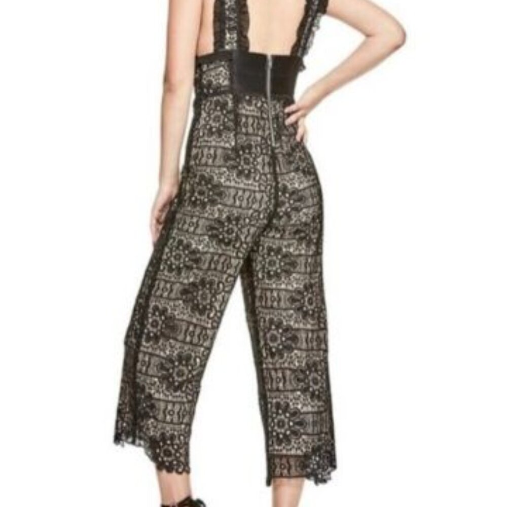 Guess L.A. Solstice Jet Black Crochet Lace Jumpsuit Nude Liner Size 6 NWT - Picture 5 of 10